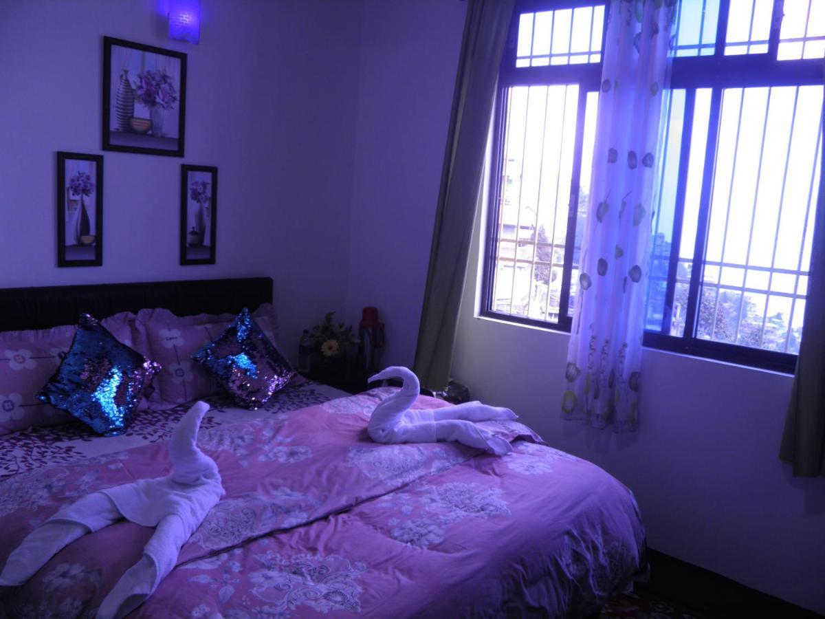 דרג'ילינג Shalom Inn Home Stay מראה חיצוני תמונה